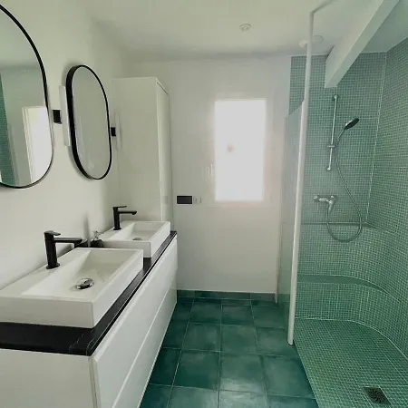 Marion Large House With Pool 10p Biarritz